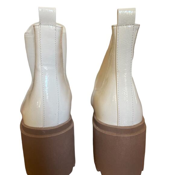 NWOT Diba Boots Womens 9.5 CHELSEA Patent Leather Chunky Platform Pull On Cream - Picture 5 of 8